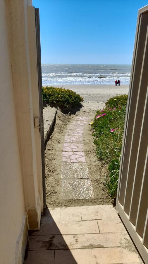Casa Roberto Beach Torvaianica Buitenkant foto